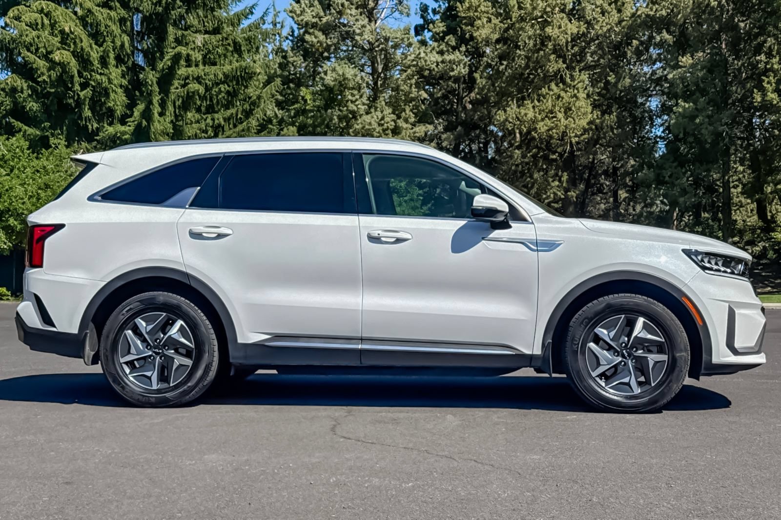 Used 2022 Kia Sorento S FWD video 3