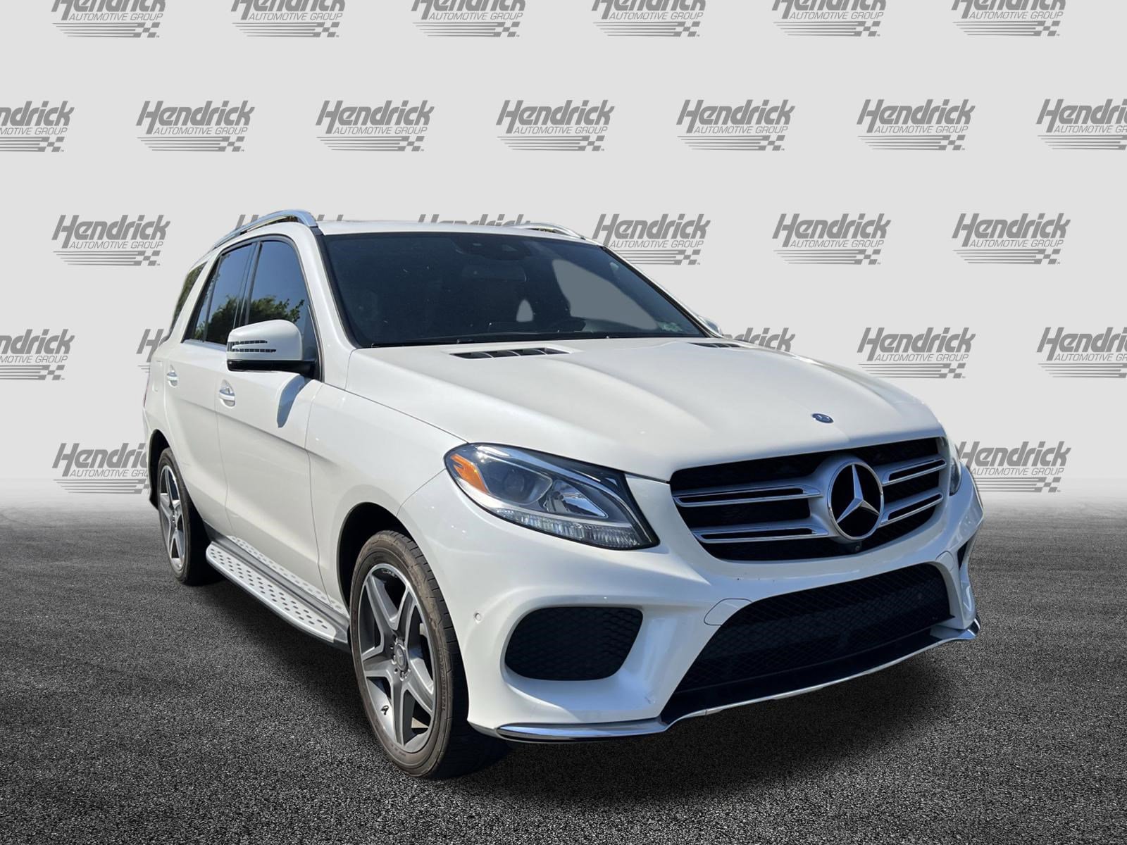 Used 2016 Mercedes-Benz GLE 400 4MATIC image 2