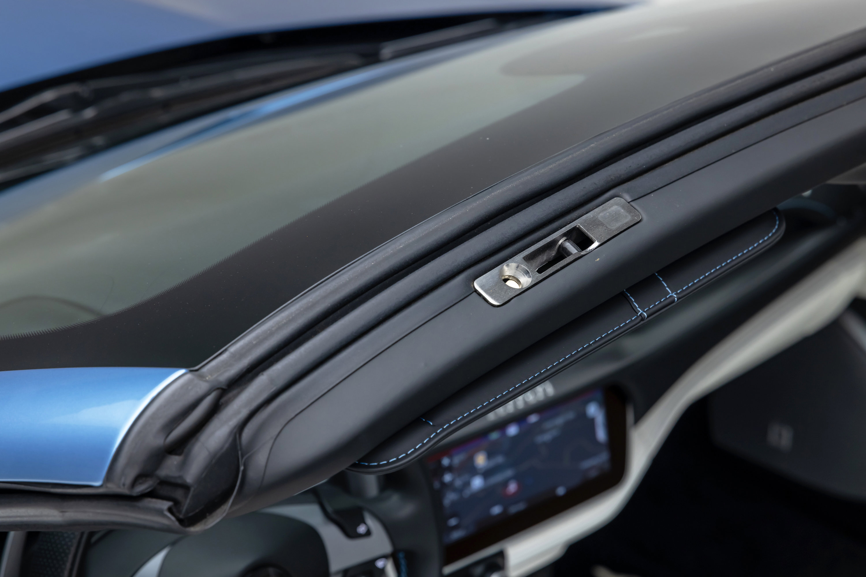 Certified 2020 Ferrari Portofino RWD image 84