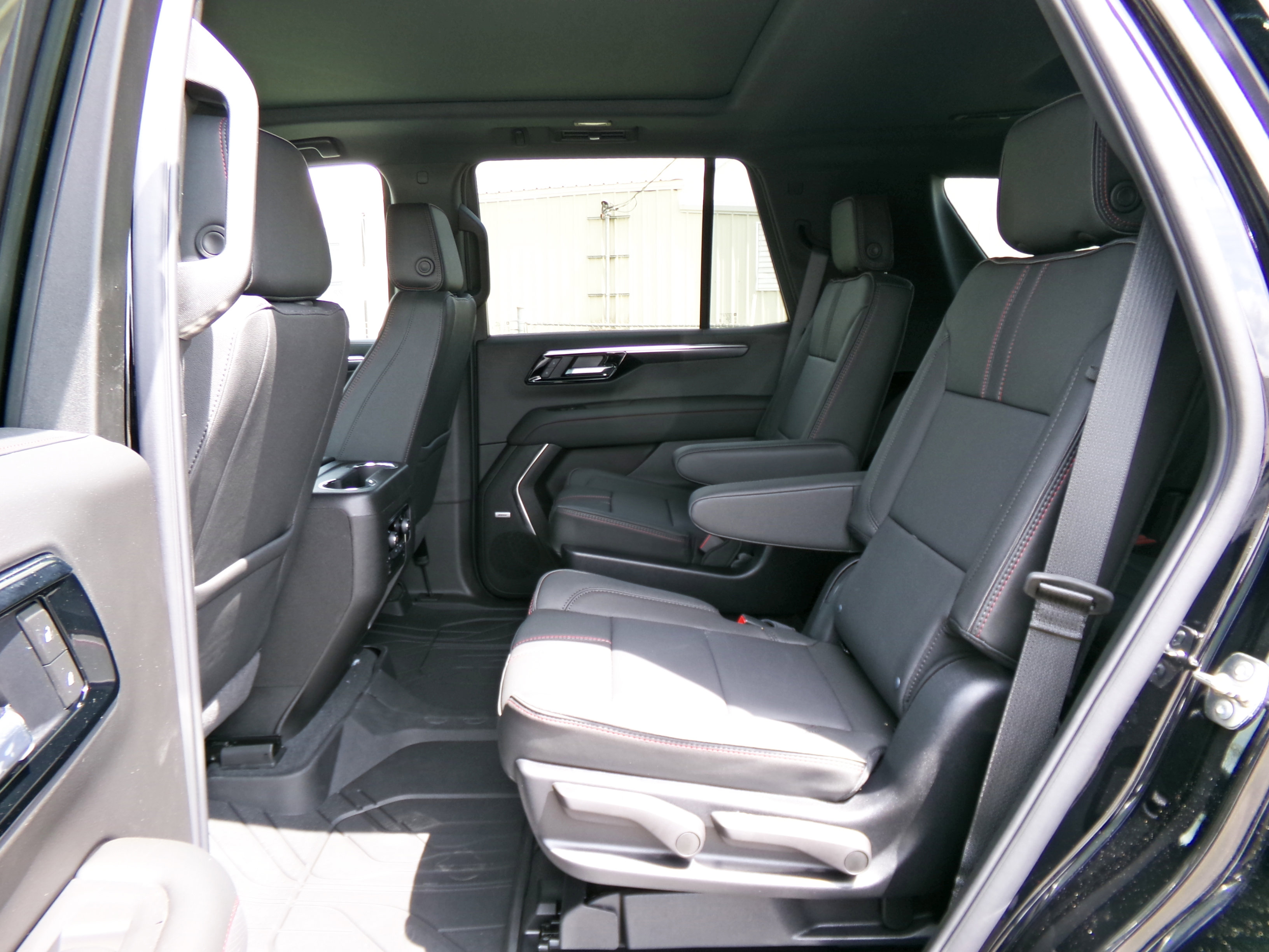 New 2026 Chevrolet Tahoe RST image 15