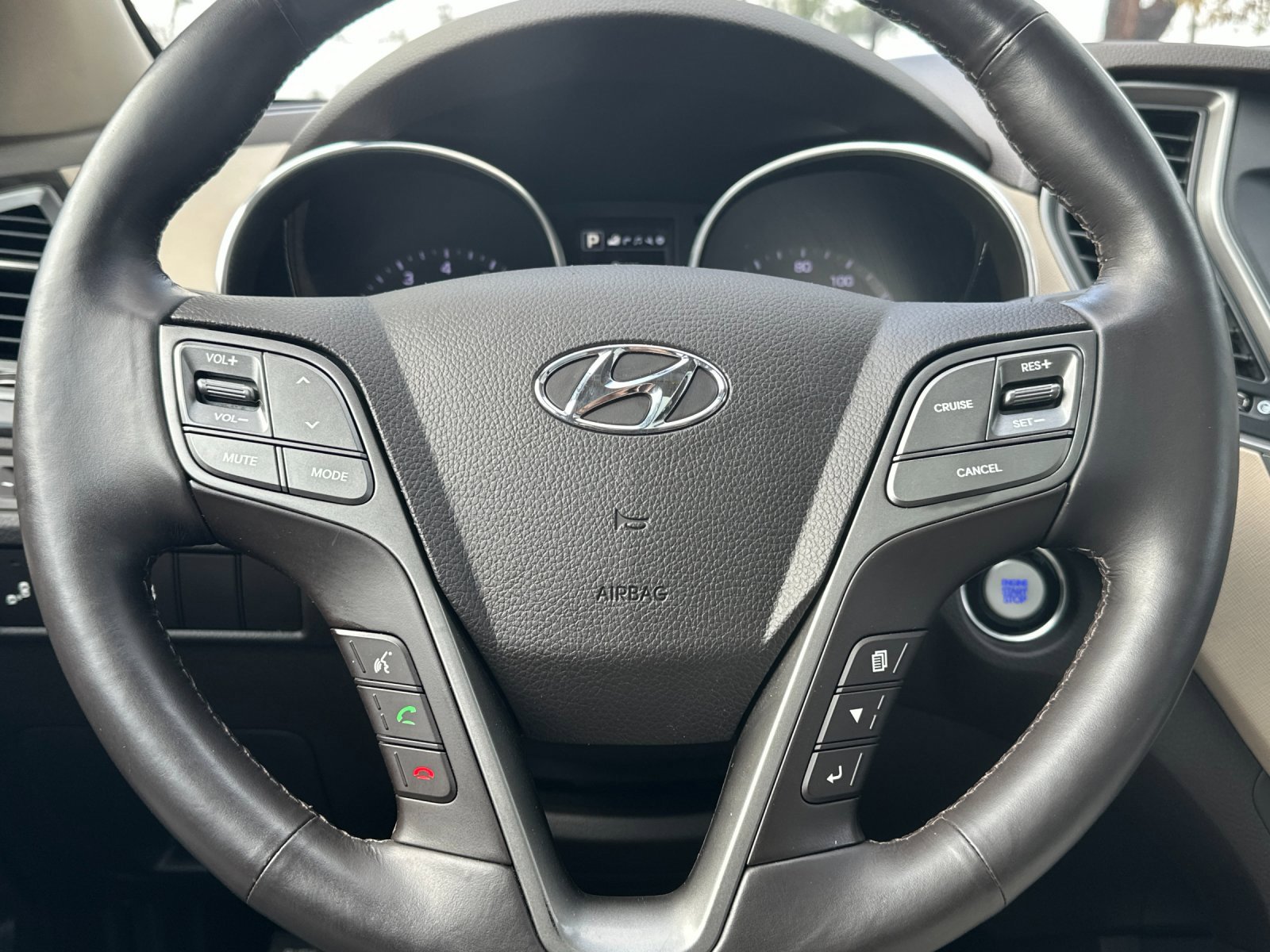 Used 2017 Hyundai Santa Fe Sport w/ 2.4L Tech Package 04 image 24