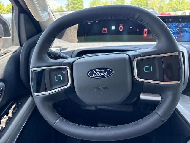 New 2026 Ford Expedition Active AWD/4WD image 15