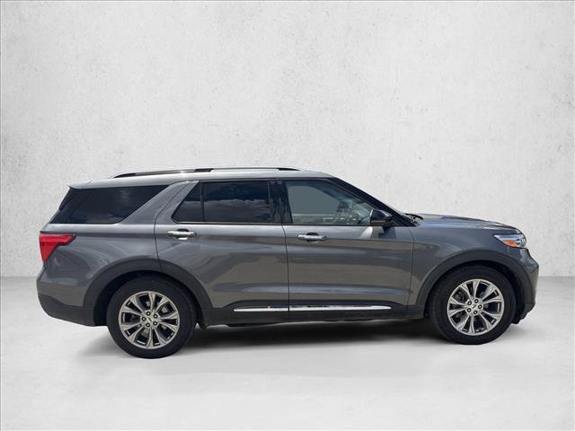 Used 2021 Ford Explorer Limited w/ Equipment Group 301A RWD image 7