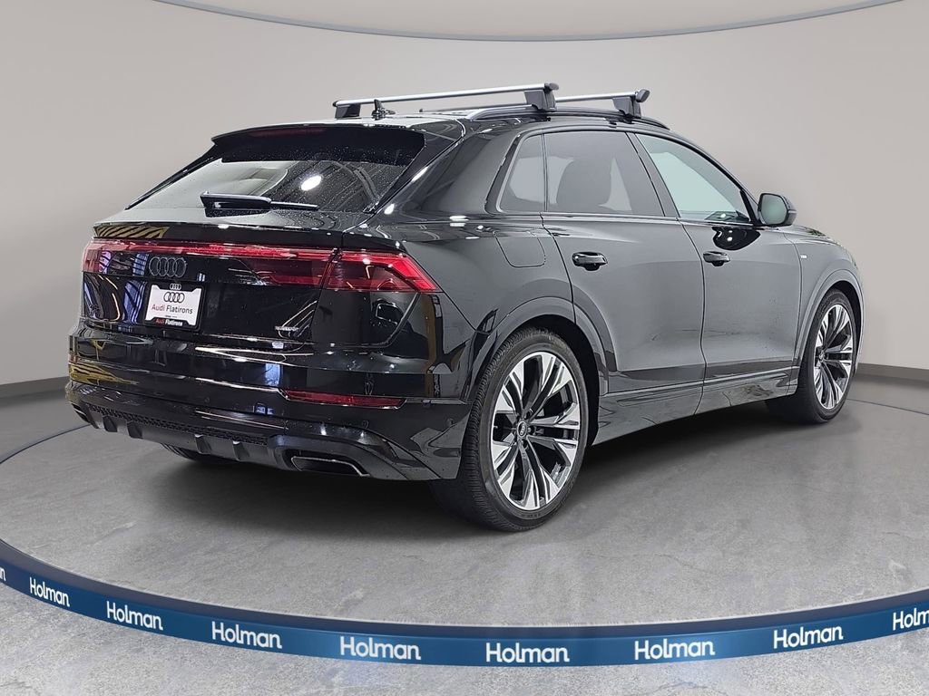 Used 2025 Audi Q8 Prestige w/ Prestige Package image 6
