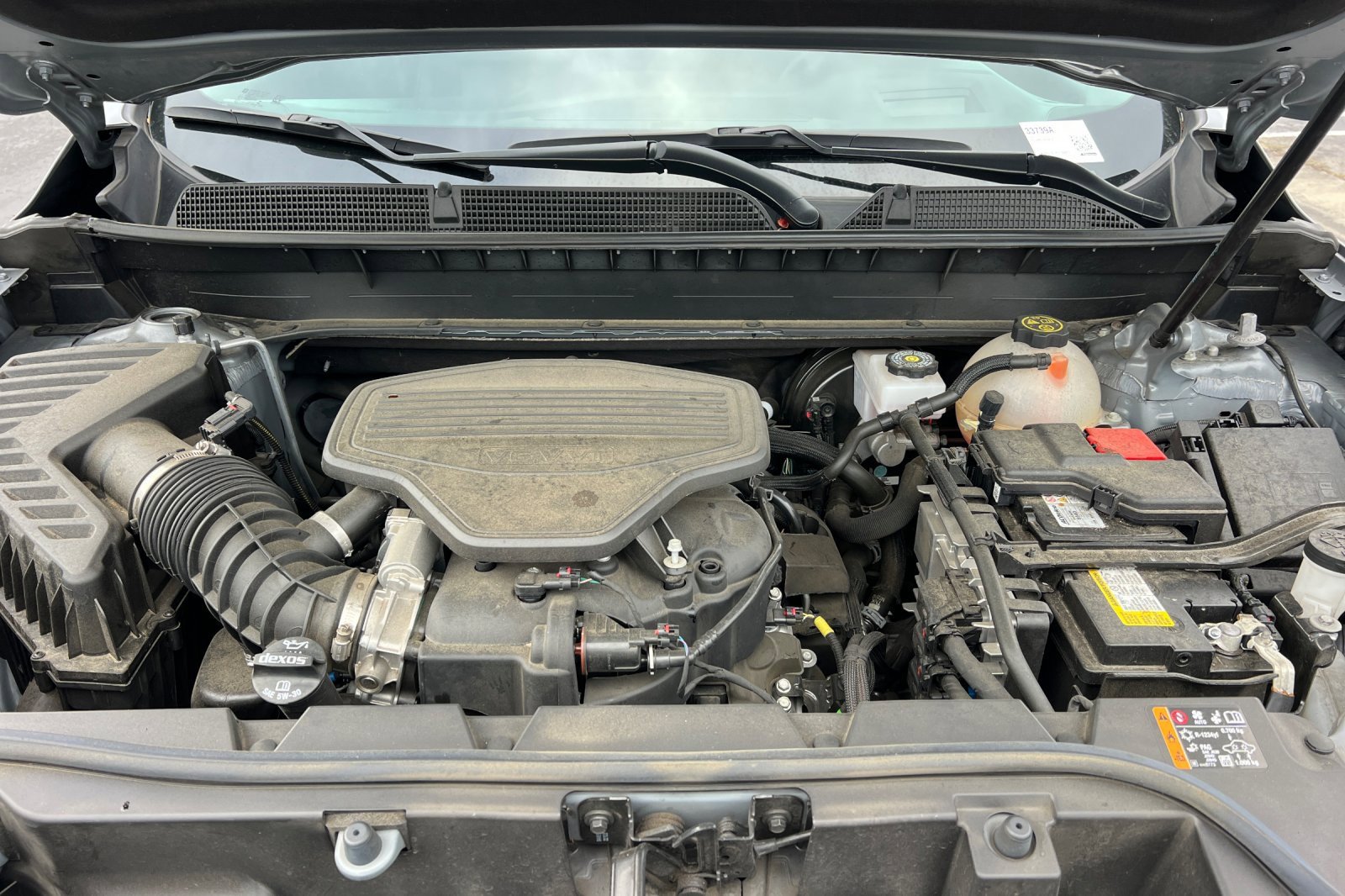 Used 2023 GMC Acadia AT4 w/ Technology Package image 57