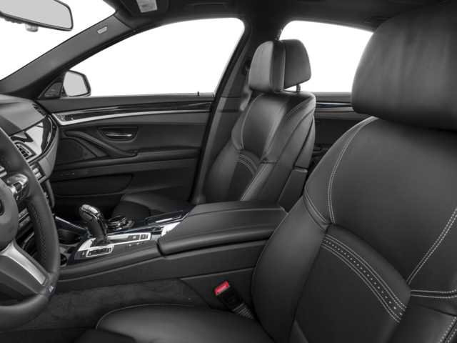 Used 2016 BMW 550i xDrive Sedan image 9
