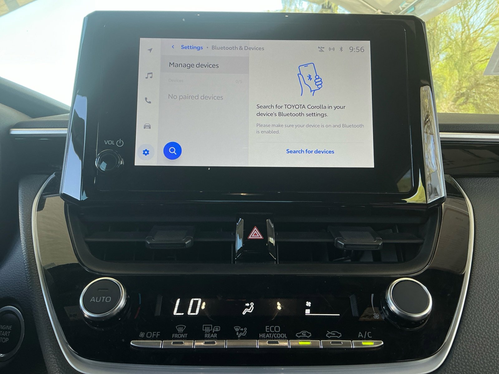 Certified 2024 Toyota Corolla SE w/ SE Convenience Package image 28