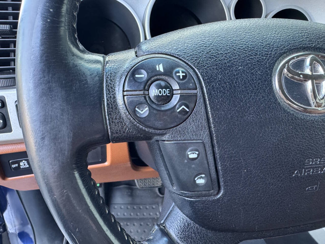 Used 2007 Toyota Tundra Limited AWD/4WD image 12