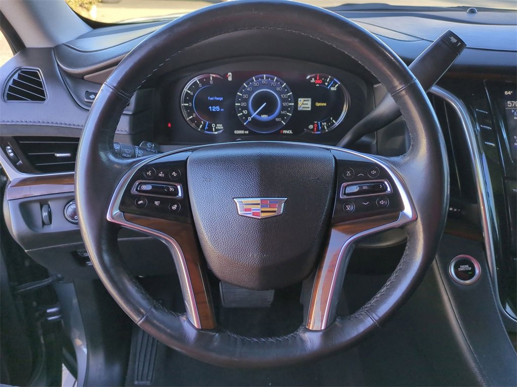 Used 2020 Cadillac Escalade ESV Premium Luxury image 11