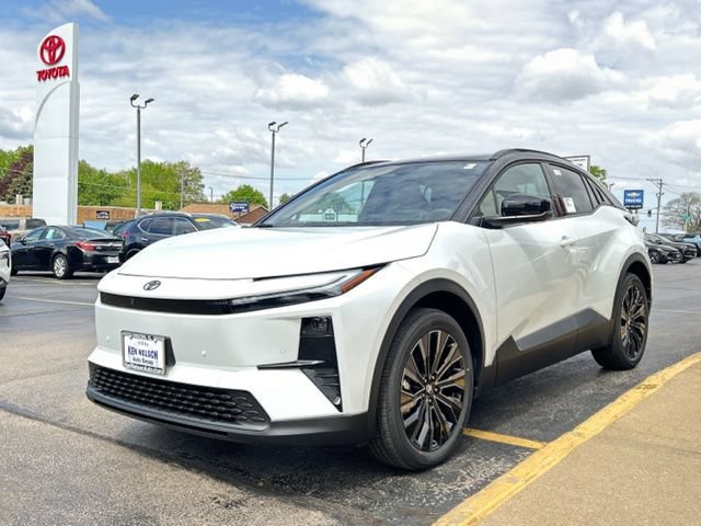 New 2026 Toyota C-HR AWD/4WD image 5