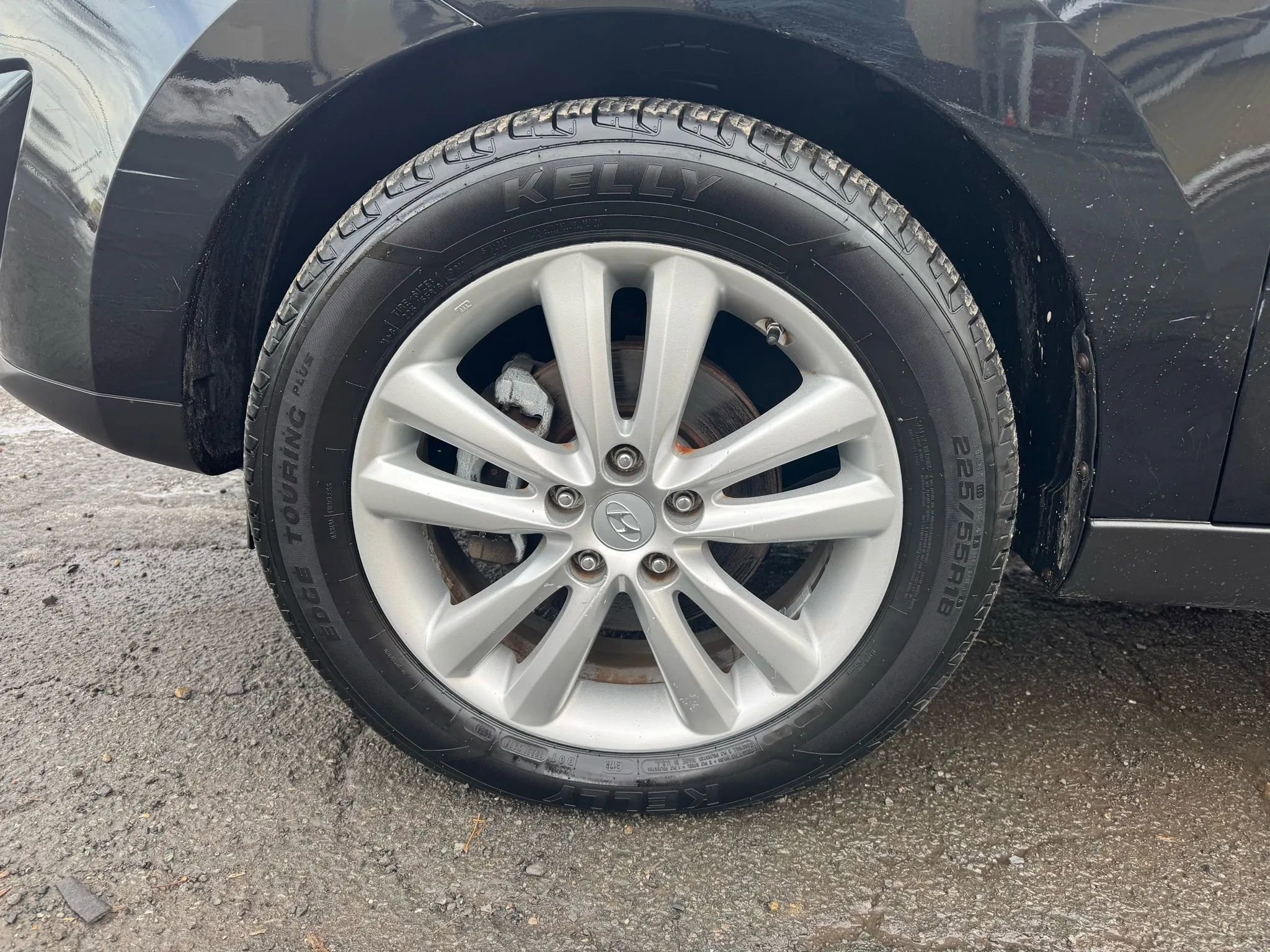 Used 2010 Hyundai Tucson Limited AWD/4WD image 24