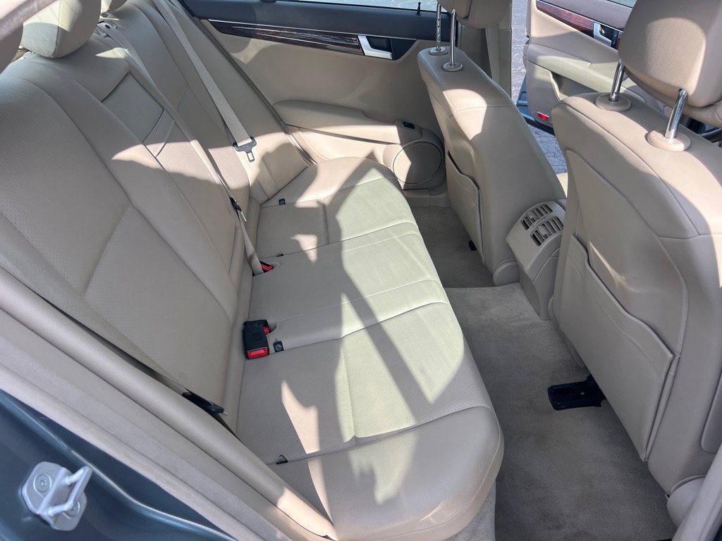 Used 2012 Mercedes-Benz C 300 4MATIC Sedan image 17