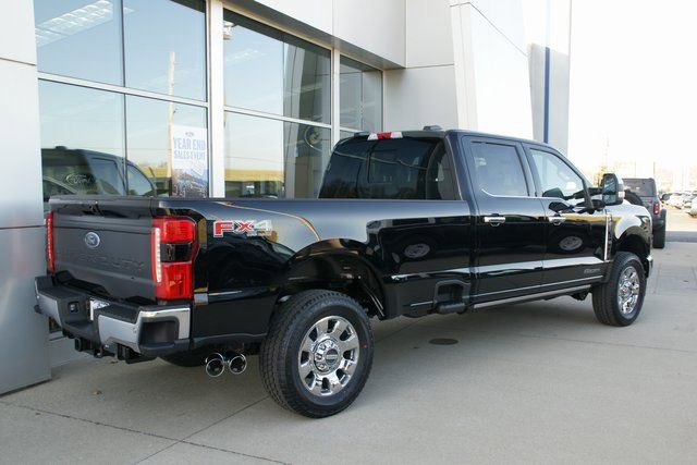 New 2026 Ford F250 Lariat w/ Lariat Ultimate Package image 3