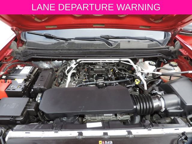 Used 2024 Chevrolet Colorado W/T w/ Safety Package RWD image 15