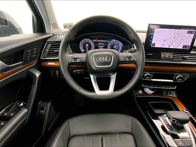 Certified 2023 Audi Q5 2.0T Premium Plus w/ Premium Plus Package AWD/4WD image 11