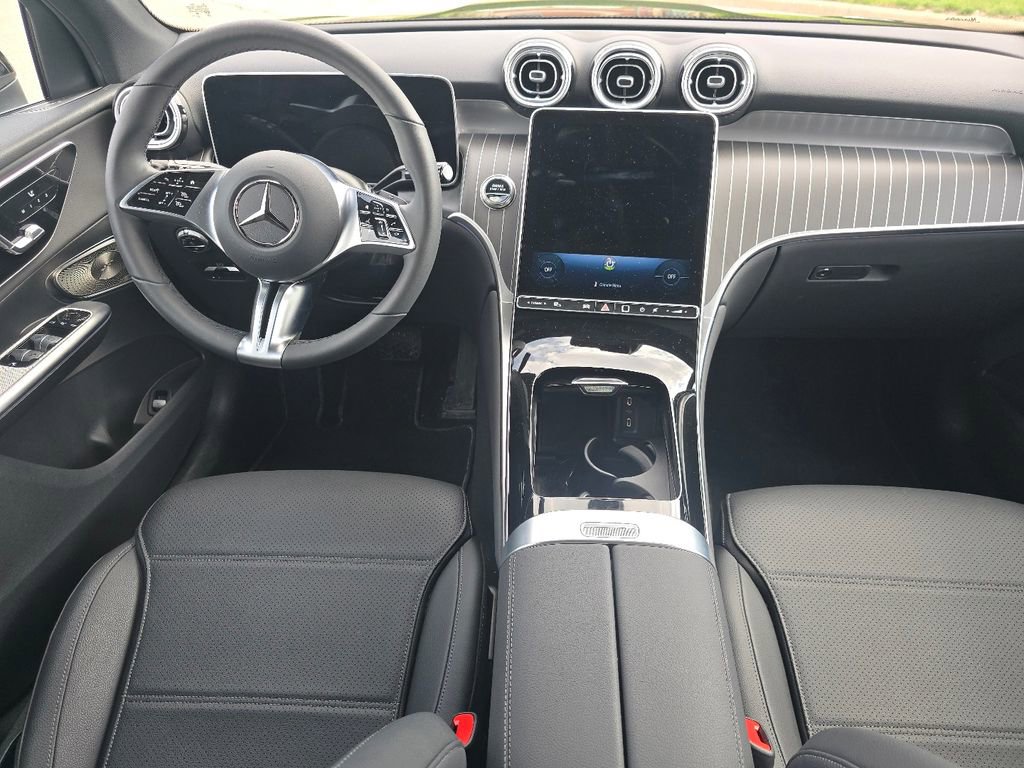 Certified 2026 Mercedes-Benz GLC 300 4MATIC image 24