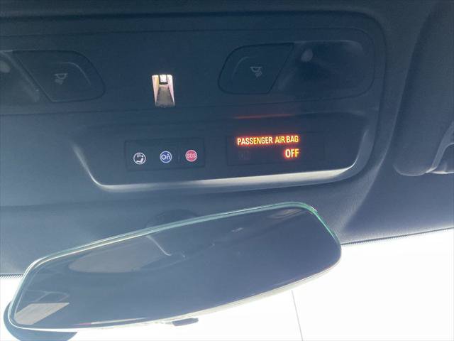 Used 2023 Chevrolet Camaro LT w/ Technology Package RWD image 13