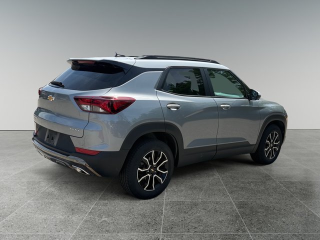 Certified 2023 Chevrolet TrailBlazer ACTIV FWD image 5