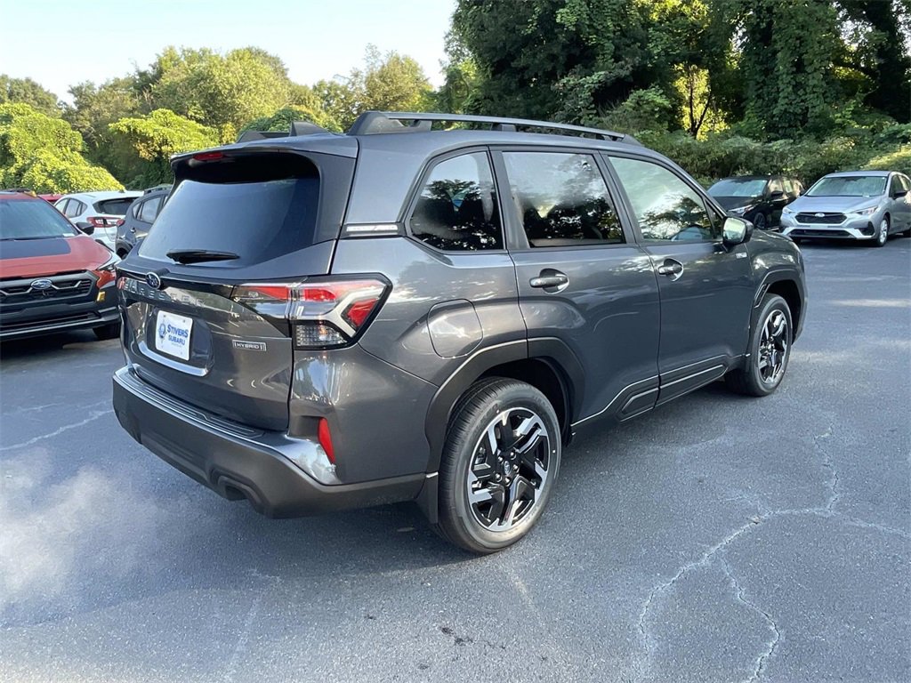 New 2025 Subaru Forester Premium image 3