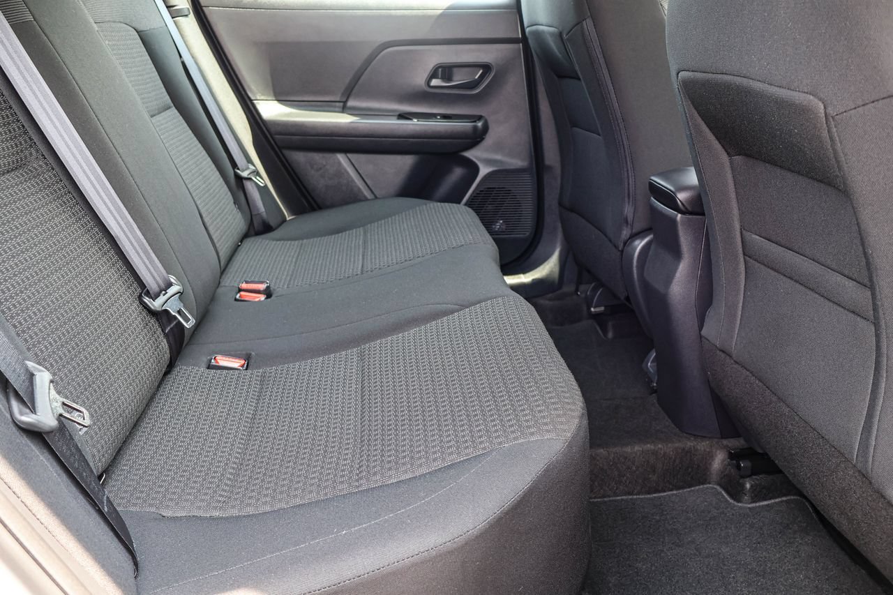 Used 2025 Nissan Kicks S FWD image 34
