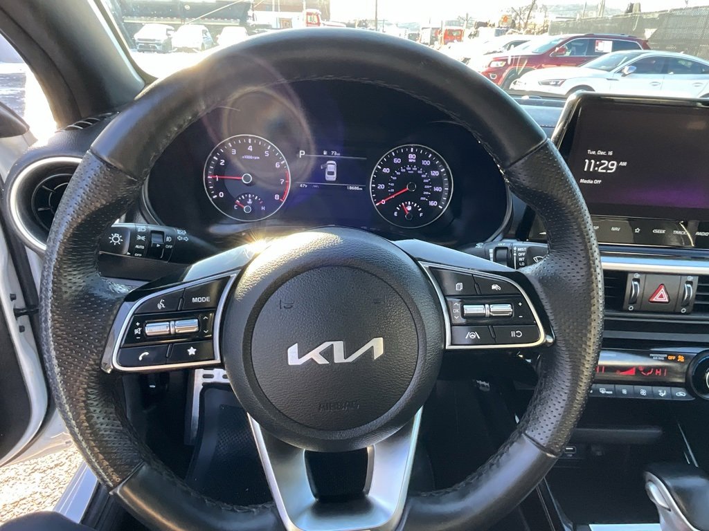 Used 2022 Kia Forte GT-Line image 8