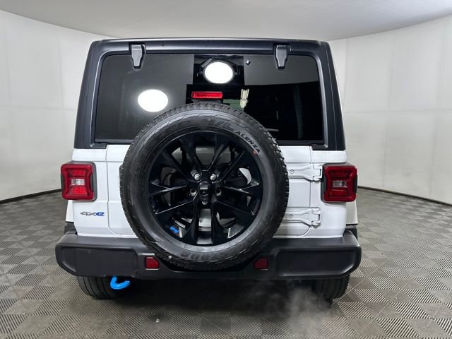 Used 2023 Jeep Wrangler Unlimited Sahara image 4
