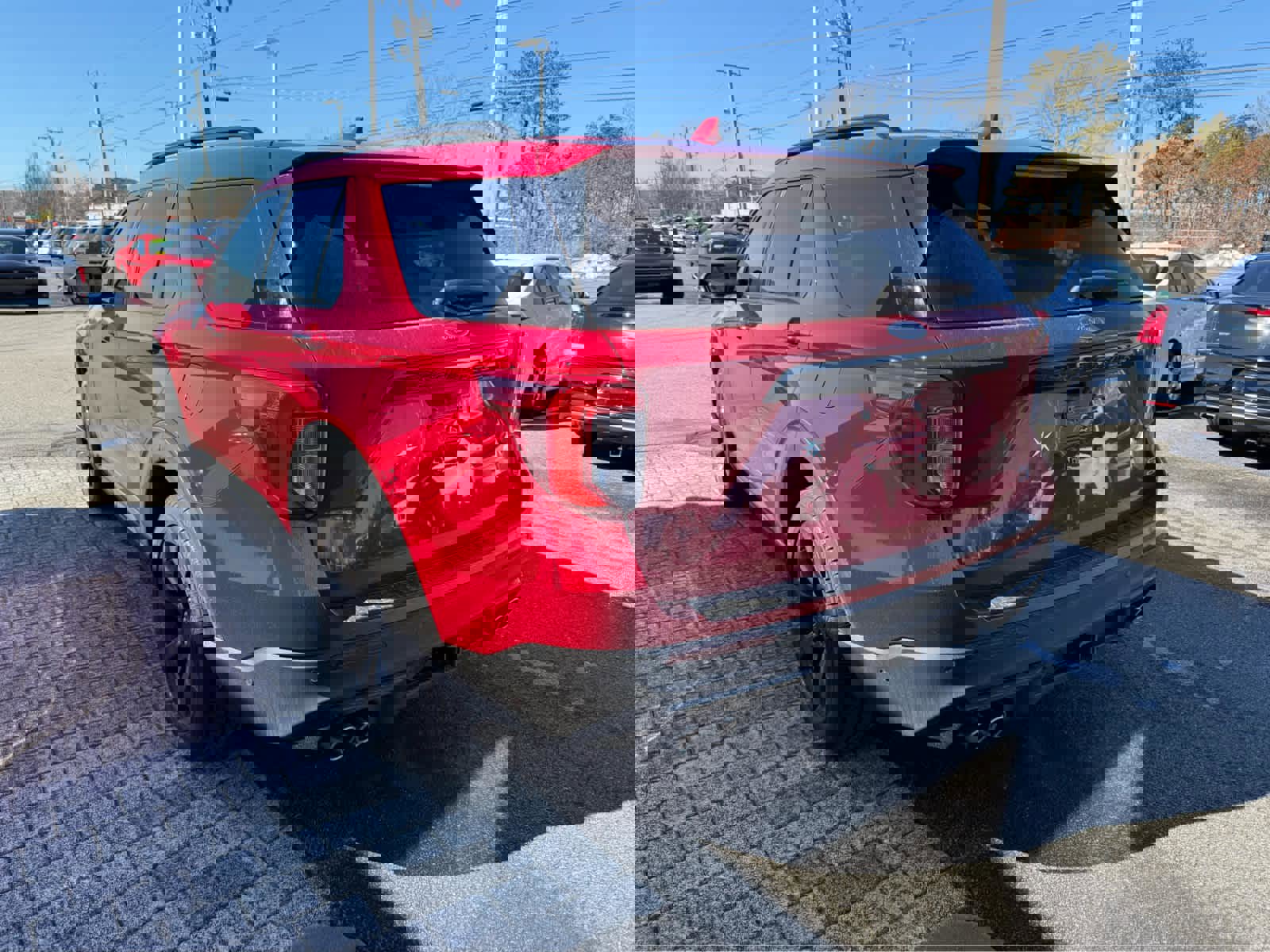 Used 2020 Ford Explorer ST w/ ST Street Pack image 6