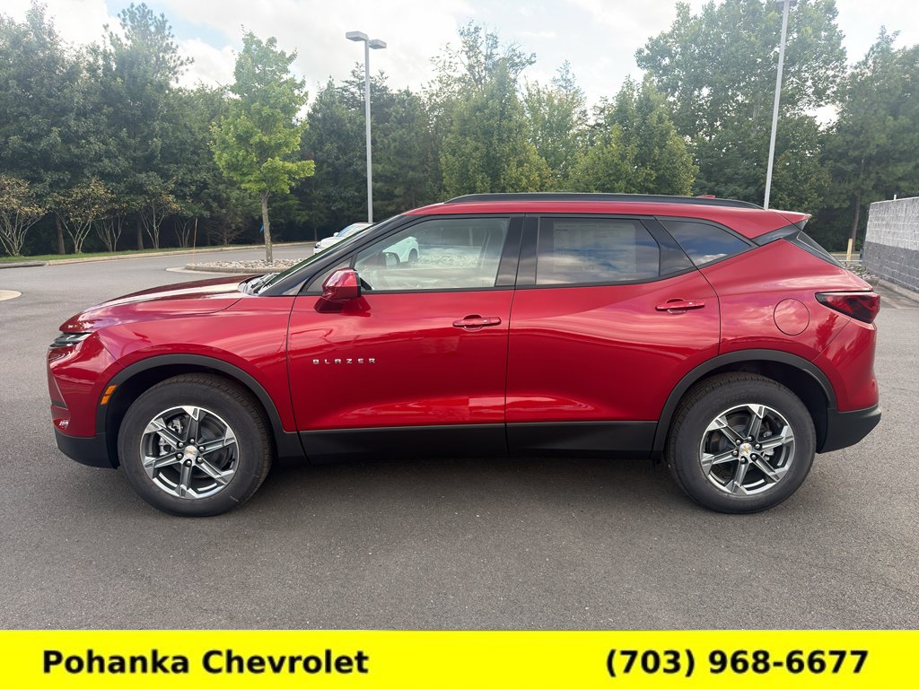 New 2026 Chevrolet Blazer LT w/ Convenience Package AWD/4WD image 4