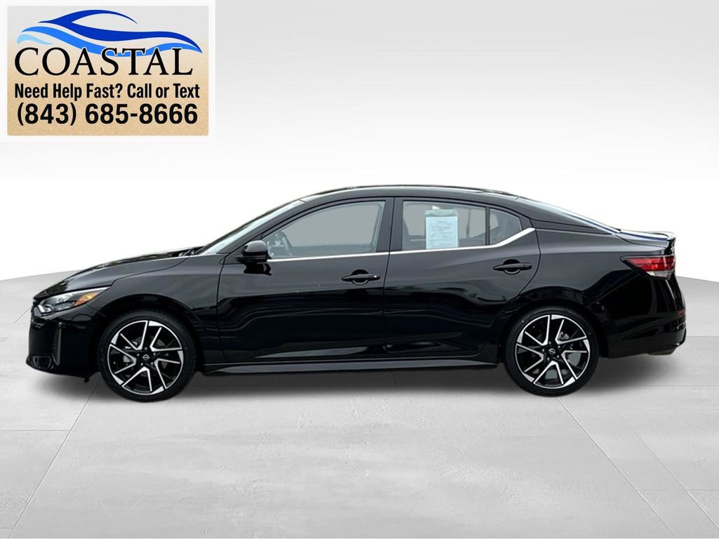 Certified 2025 Nissan Sentra SR FWD image 14