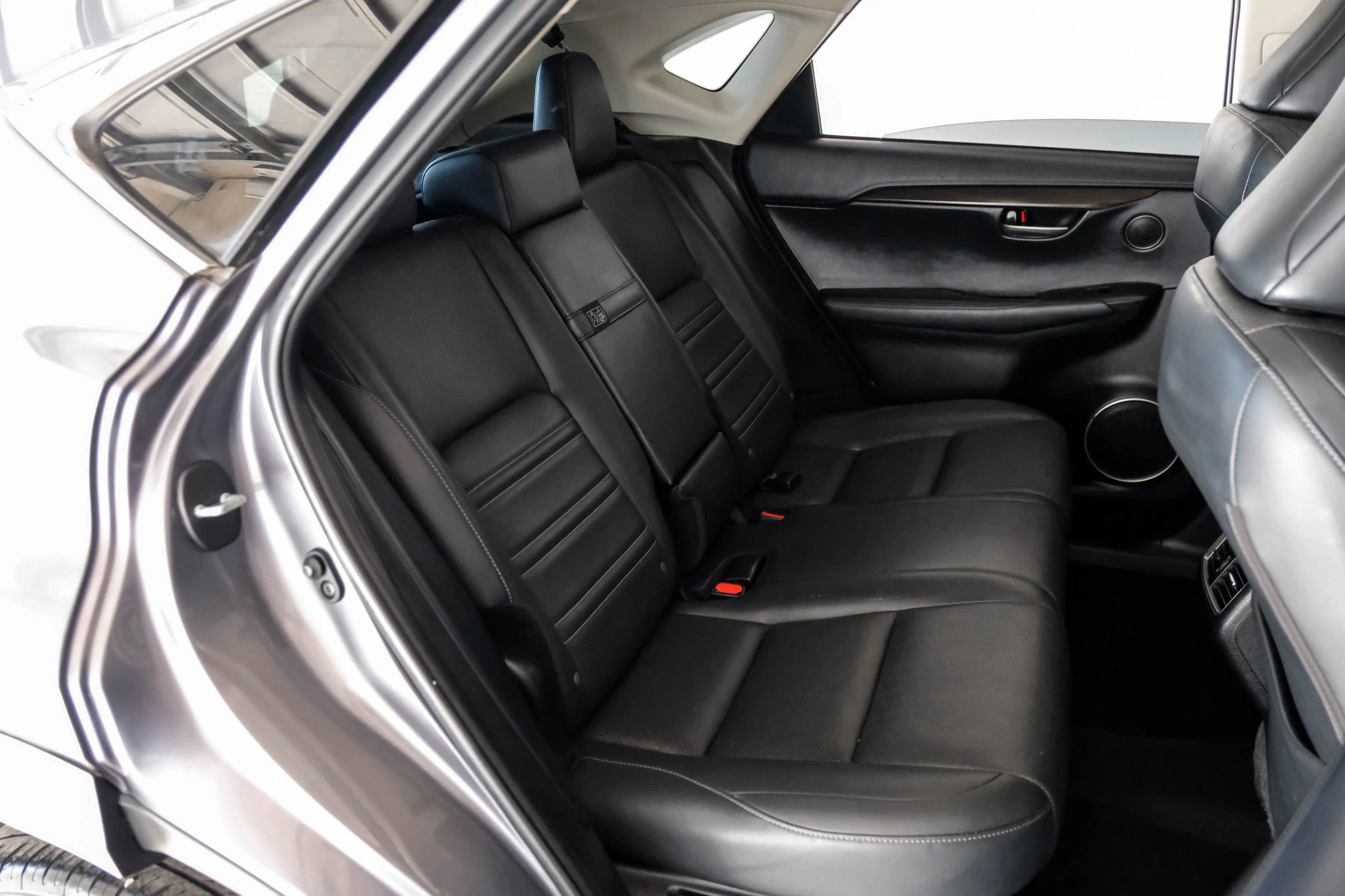 Used 2017 Lexus NX 200t FWD w/ Premium Package image 36