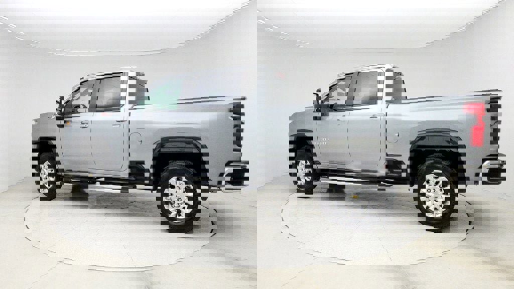 Used 2024 Chevrolet Silverado 2500 LT w/ Z71 Off-Road Package image 7