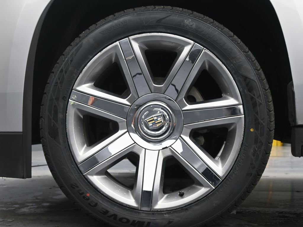 Used 2019 Cadillac Escalade Luxury image 13