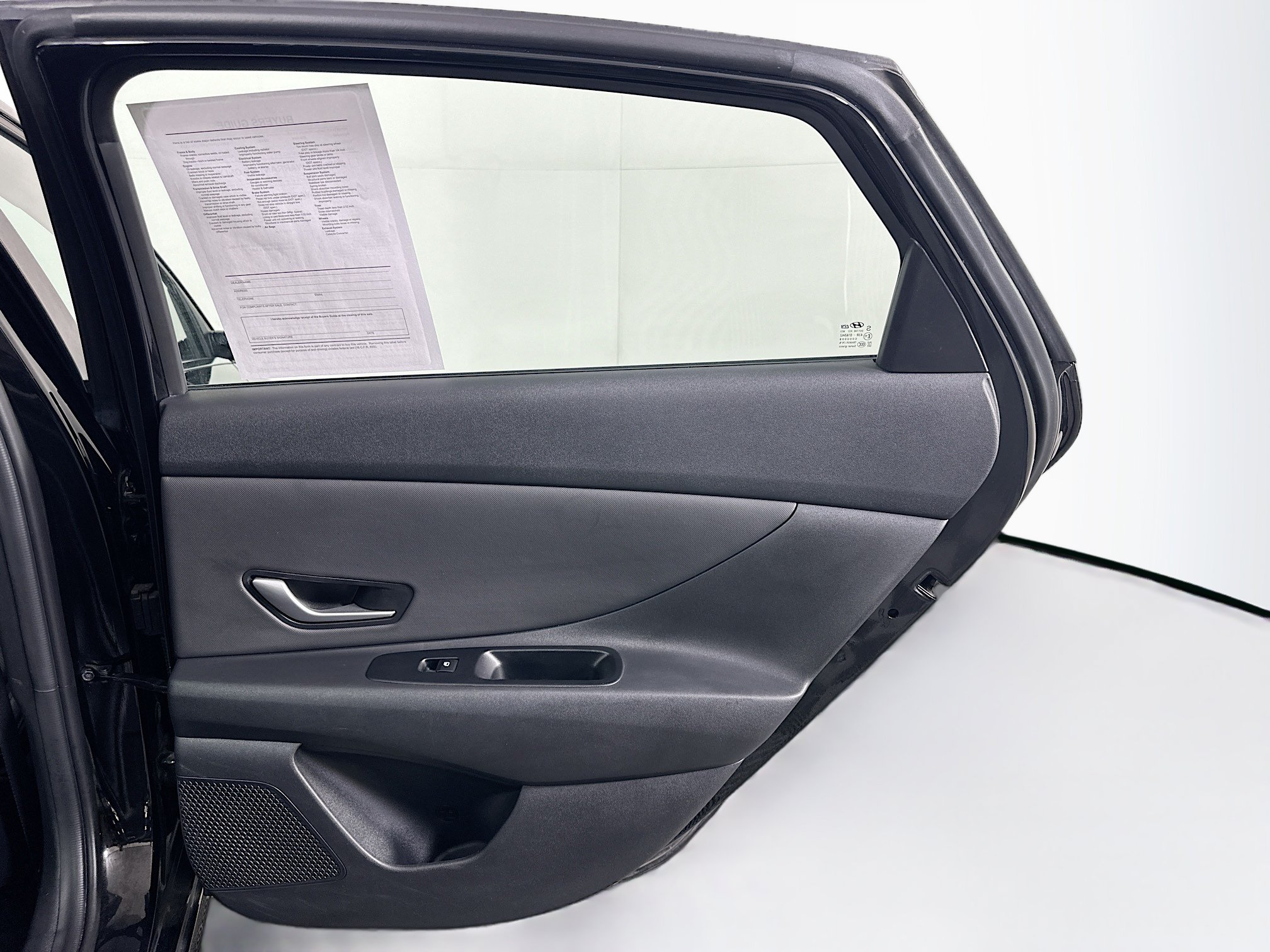 Used 2024 Hyundai Elantra Limited FWD image 31