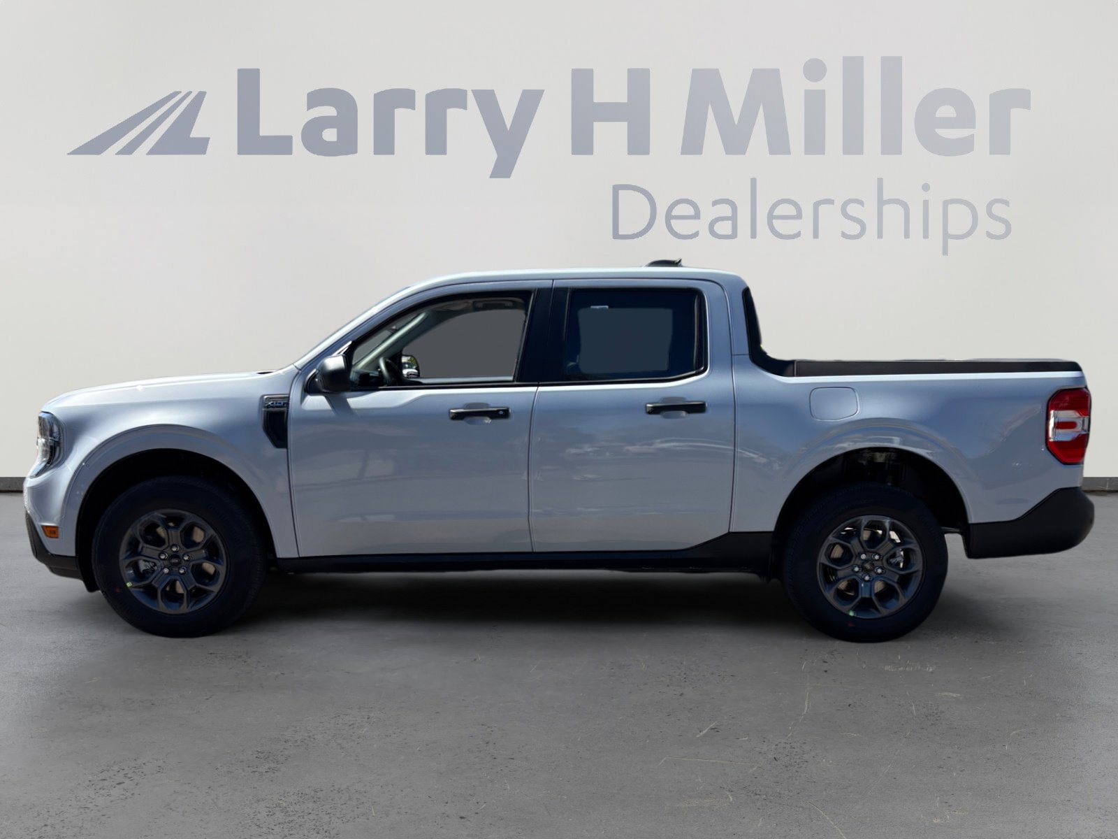 New 2026 Ford Maverick XLT image 2