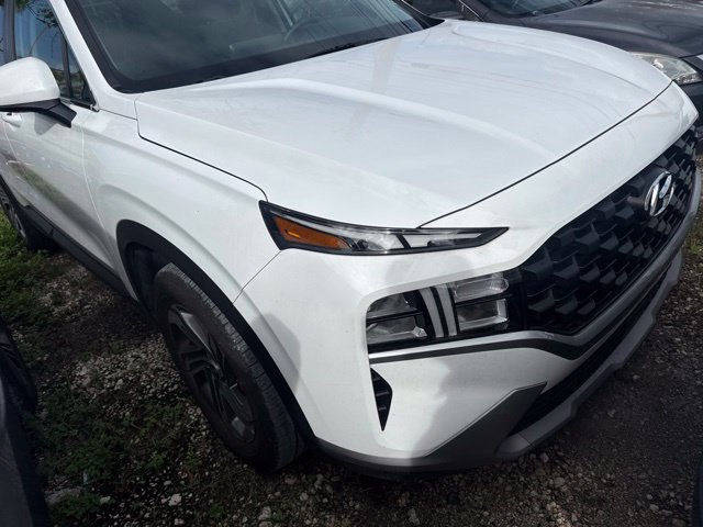 Used 2023 Hyundai Santa Fe SE FWD image 4