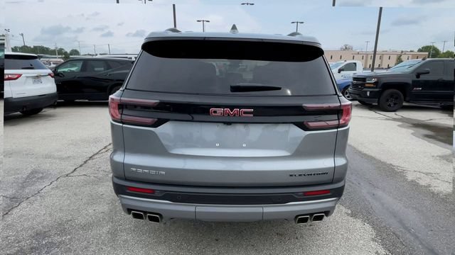 Used 2025 GMC Acadia Elevation FWD image 9