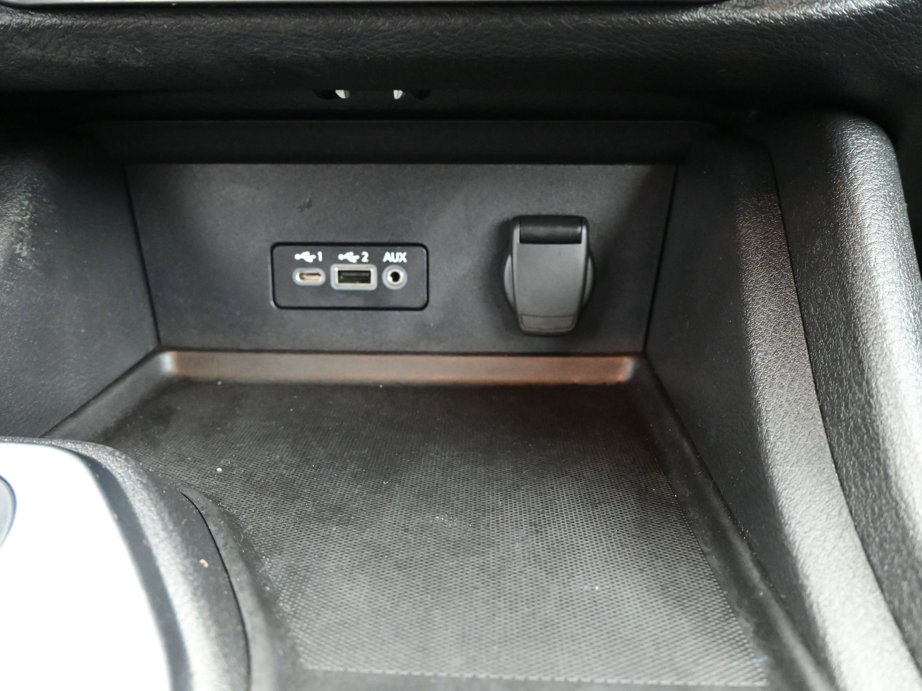 Used 2023 Nissan Sentra SV image 15