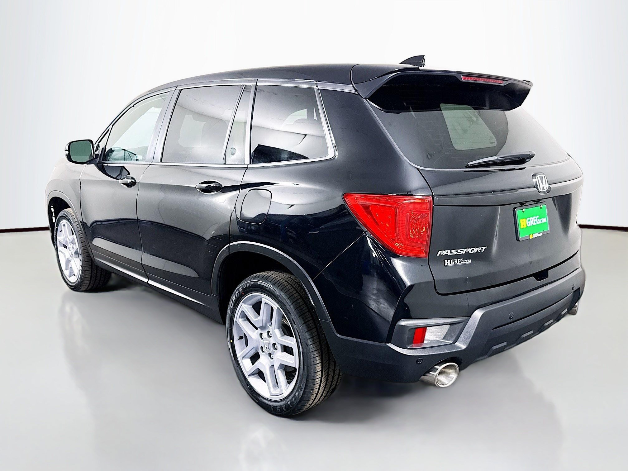 Used 2024 Honda Passport EX-L image 7