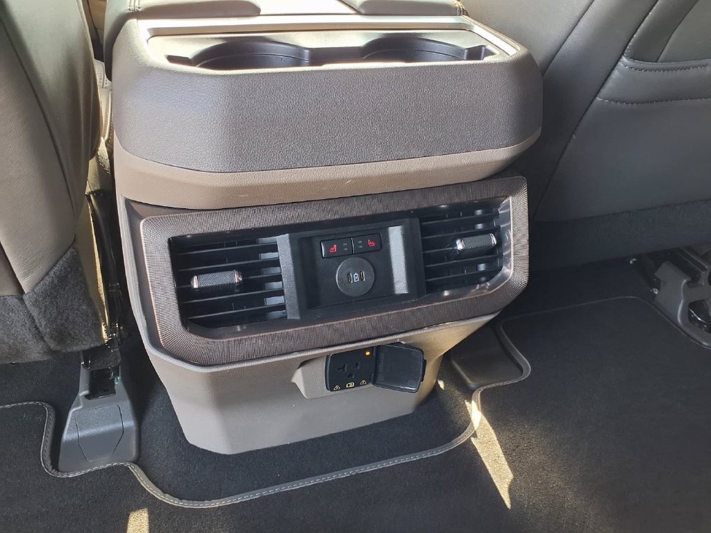 Used 2026 Ford F450 Platinum w/ Platinum Plus Package AWD/4WD image 17