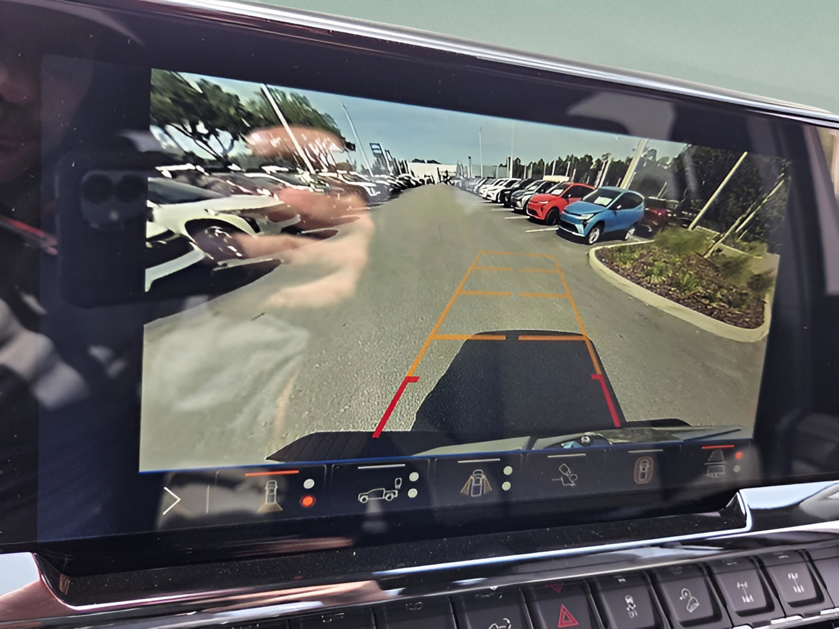 New 2026 Chevrolet Silverado 1500 ZR2 AWD/4WD image 21