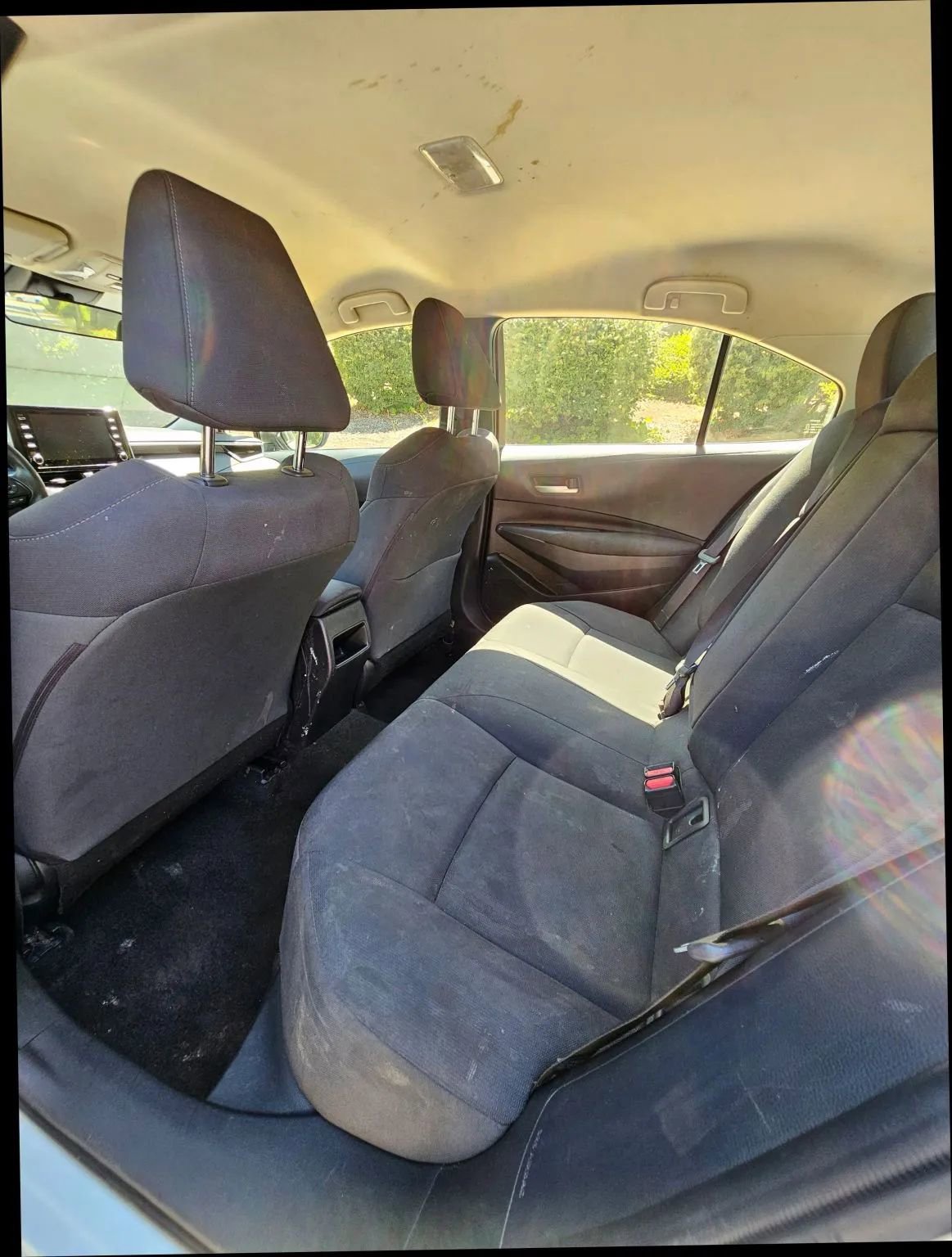 Used 2021 Toyota Corolla LE image 18