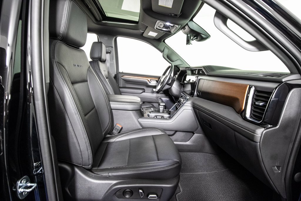 Used 2023 GMC Sierra 1500 Denali w/ Denali Reserve Package image 9