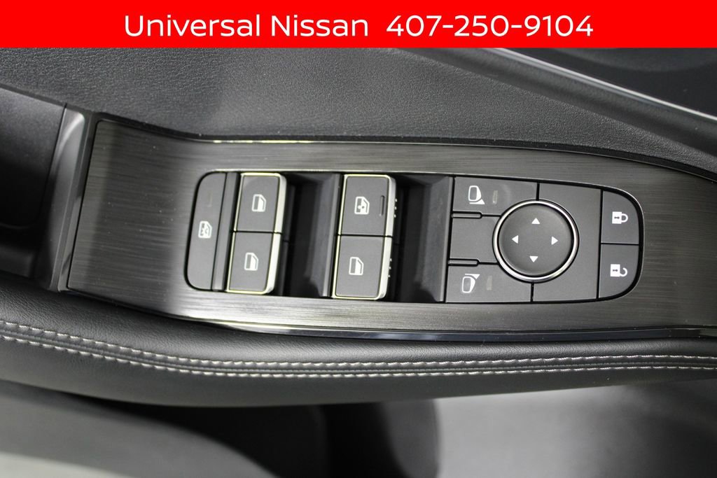 New 2026 Nissan Rogue Platinum w/ Tech Package AWD/4WD image 25