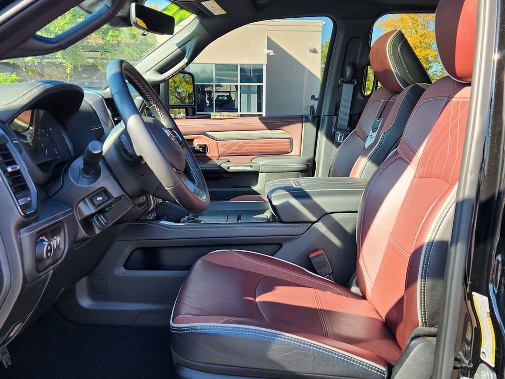 Used 2025 RAM 2500 Limited image 9