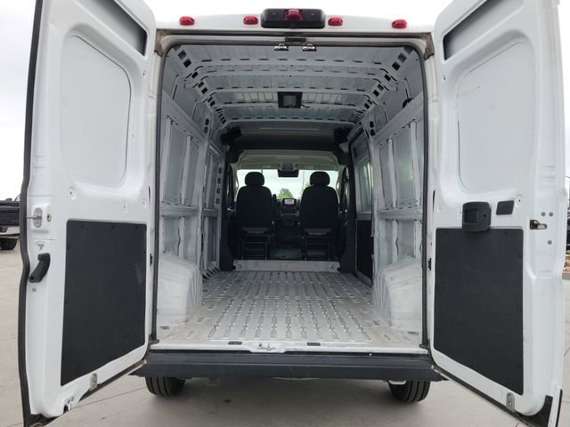 Used 2025 RAM ProMaster 2500 w/ Convenience Group FWD image 14