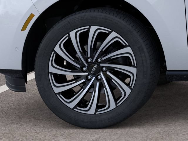 New 2026 Lincoln Navigator L Black Label AWD/4WD image 19