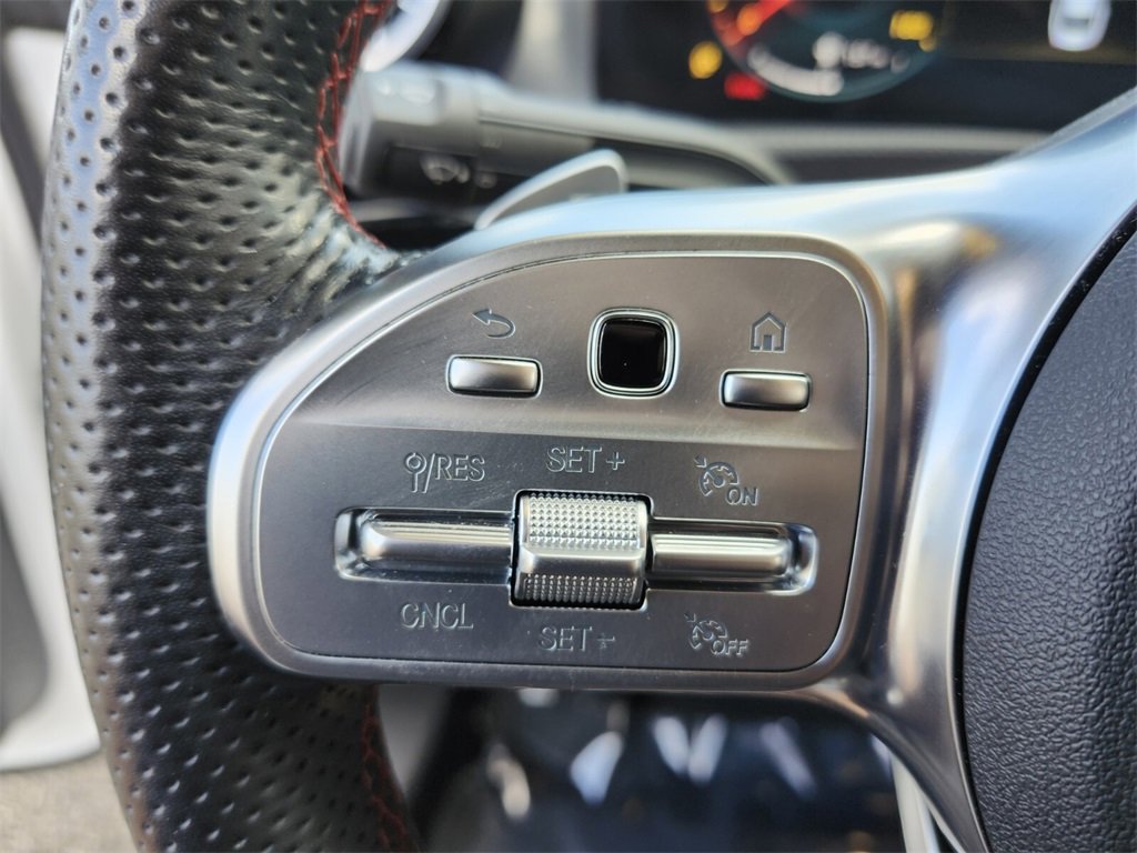 Used 2023 Mercedes-Benz CLA 250 image 23