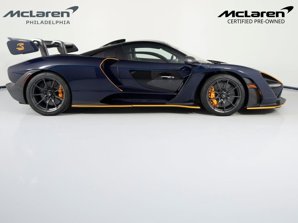 Used 2019 McLaren Senna image 12