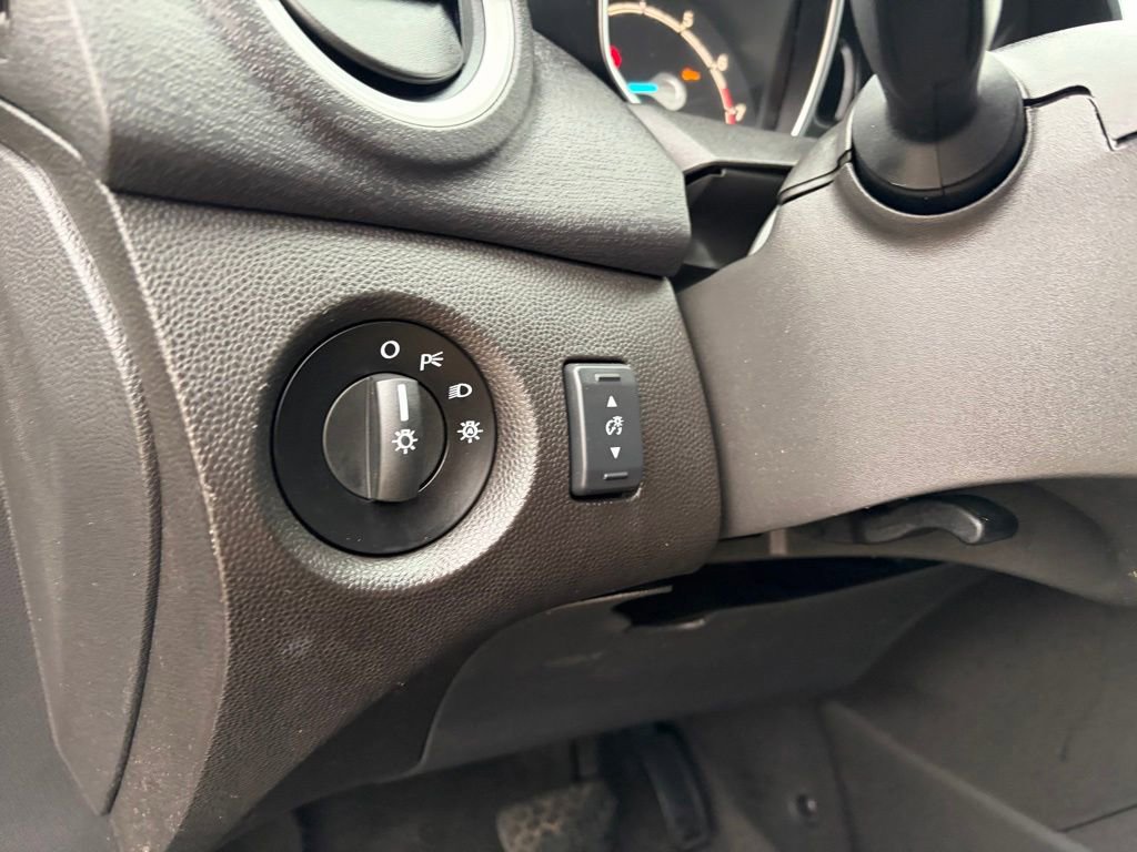 Used 2016 Ford Fiesta SE FWD image 28