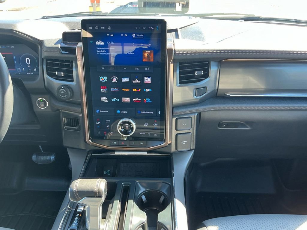 Used 2024 Ford F150 Lightning Lariat image 20